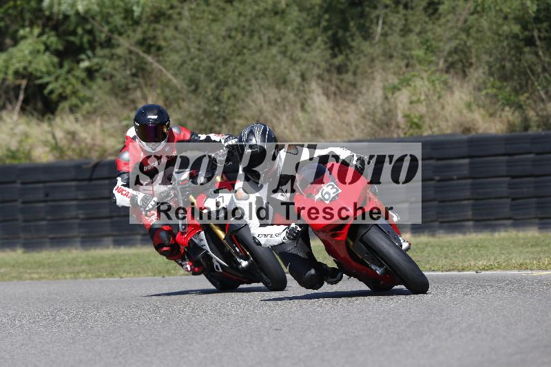 /Archiv-2025/49 26.08.2025 Cornu Master School ADR/rot-rouge/63